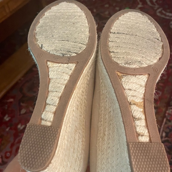 J Crew  Size 10 M excellent condition,worn once, too tall for me - Picture 4 of 6